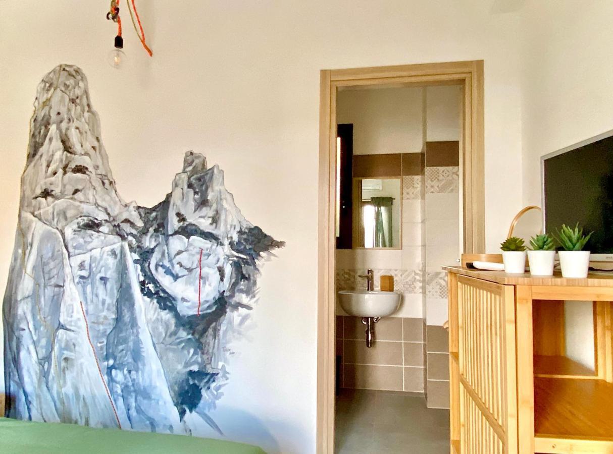 Bedandclimbing Otel Baunei Dış mekan fotoğraf